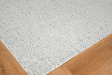 Caprice Textured Loop