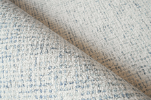 Caprice Textured Loop