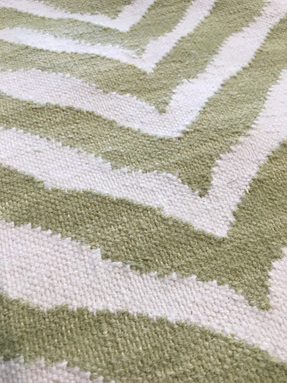 Zebra Pistachio / Cream